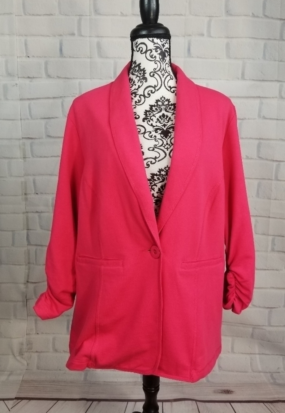 Susan Graver button front ruched sleeve jacket 3x